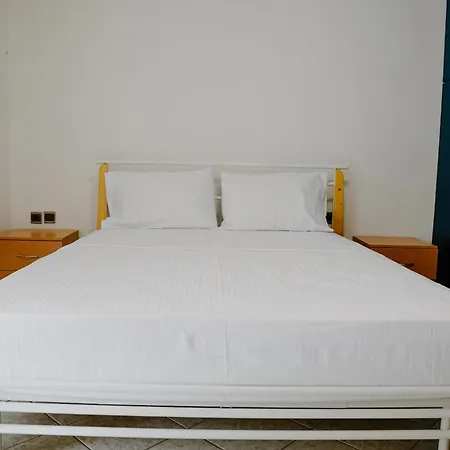 Appartement Arsi Gjirokastër